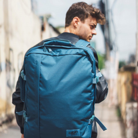 CLASSIC 44L - ULTRA LIGHT CABIN BAG - ARUBA BLUE DE CABIN ZERO
