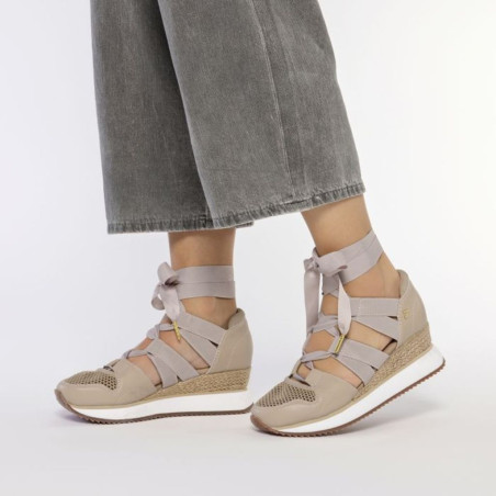 Sandalias Deportivas Beige Tipo Espadrille con Tiras Muir Gioseppo