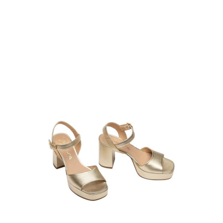 Sandalias de Piel y Tacón Ancho Unisa