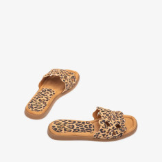 Sandalia plana con pala... 2