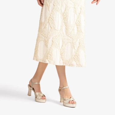 Sandalias con Tiras Anchas Cruzadas...